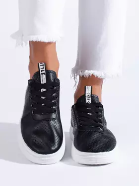Dámske čierne dierované športové topánky